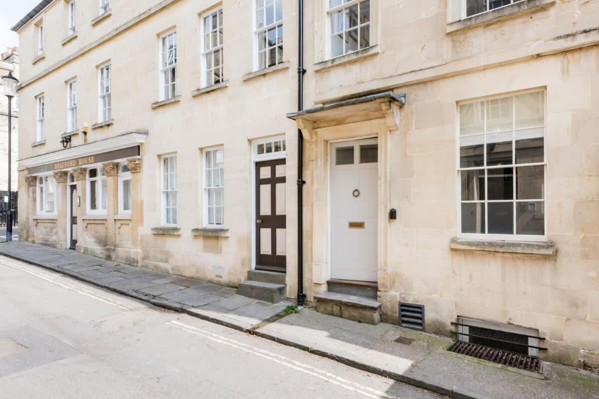 Central Georgian Townhouse With Free Parking باث المظهر الخارجي الصورة