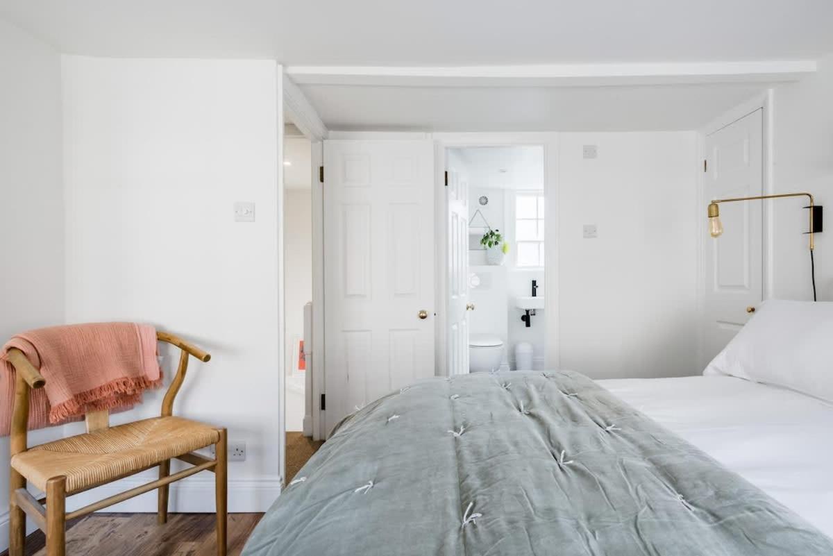 Central Georgian Townhouse With Free Parking باث المظهر الخارجي الصورة