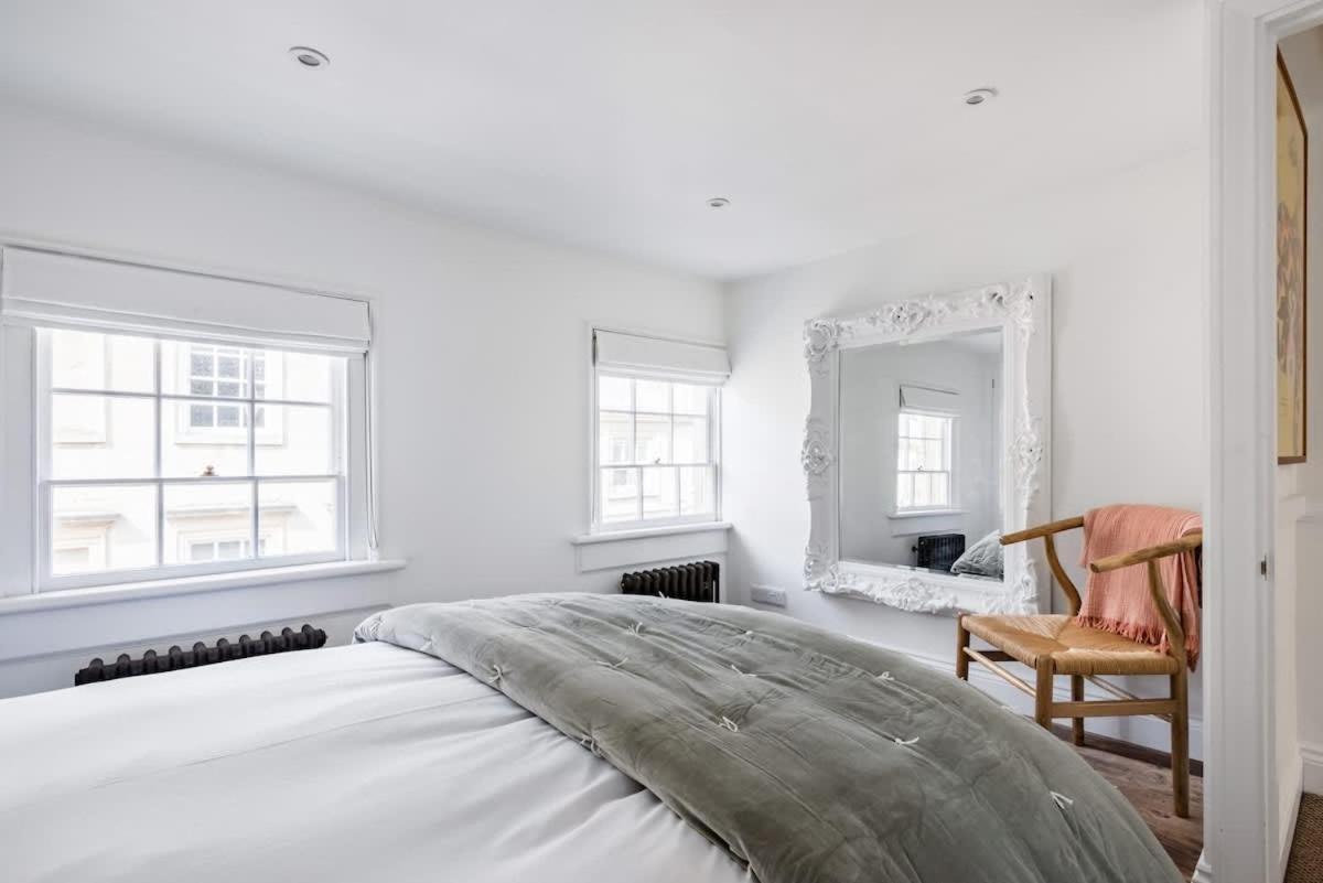 Central Georgian Townhouse With Free Parking باث المظهر الخارجي الصورة